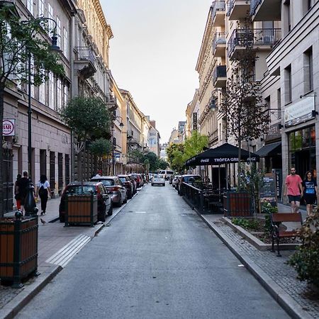 King Seventeen Homes Budapest Bagian luar foto